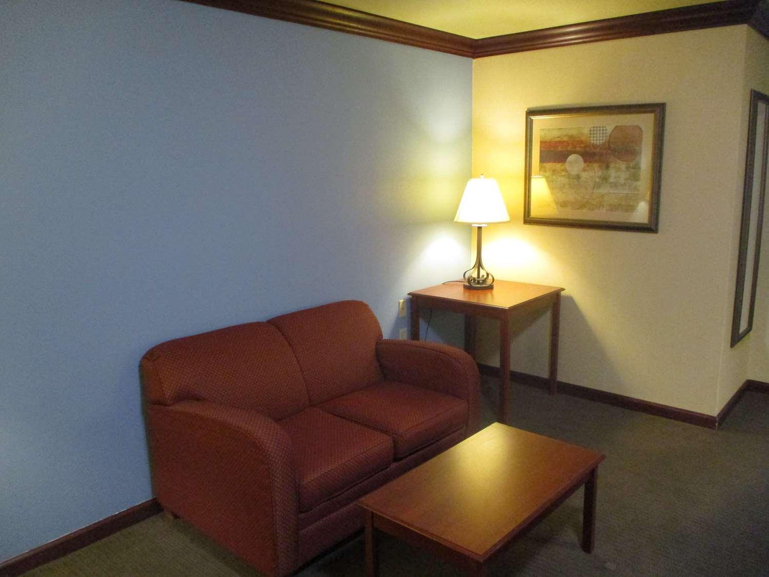 Best Western Coffeyville Central Business District Inn And Suites Extérieur photo