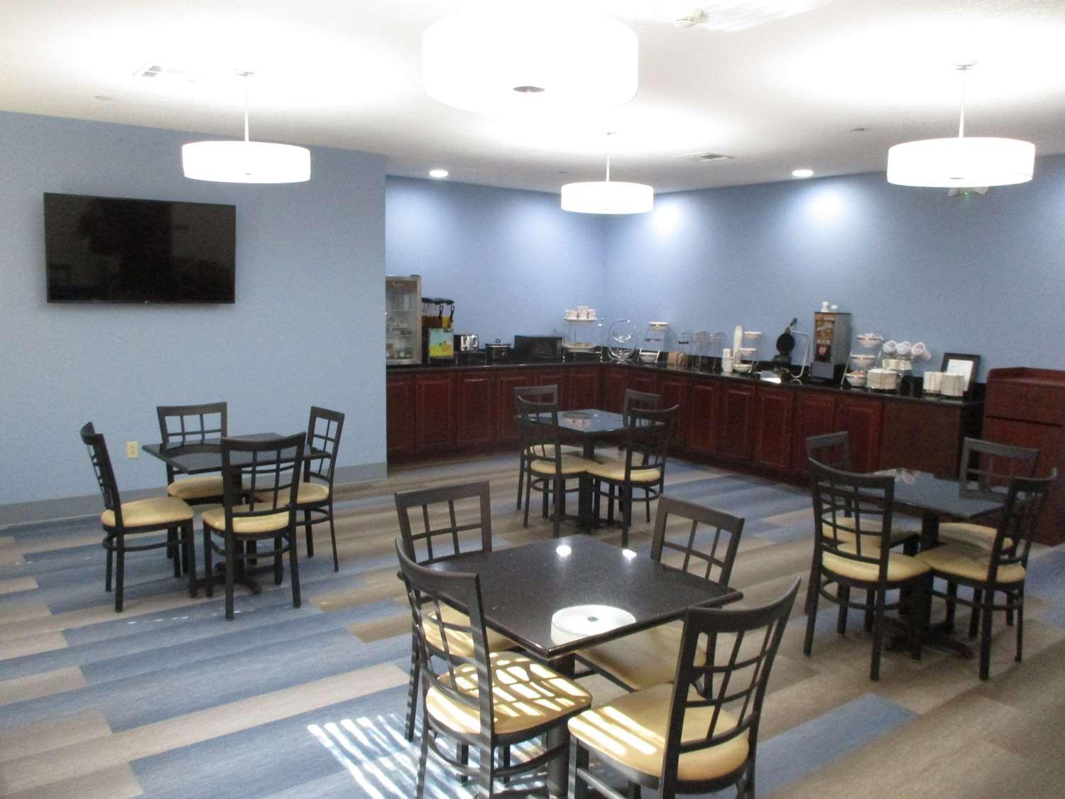 Best Western Coffeyville Central Business District Inn And Suites Extérieur photo